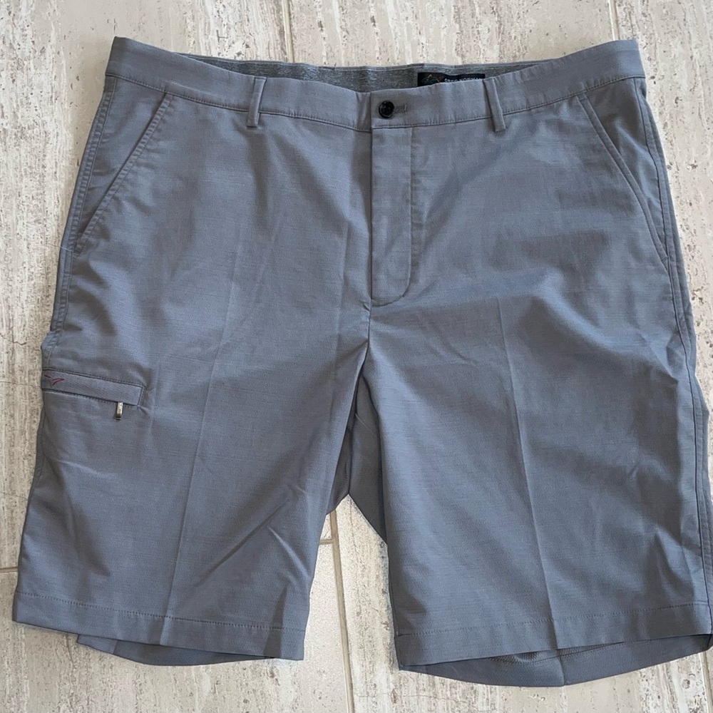 Greg Norman Collection Men's Gray Cargo Shorts